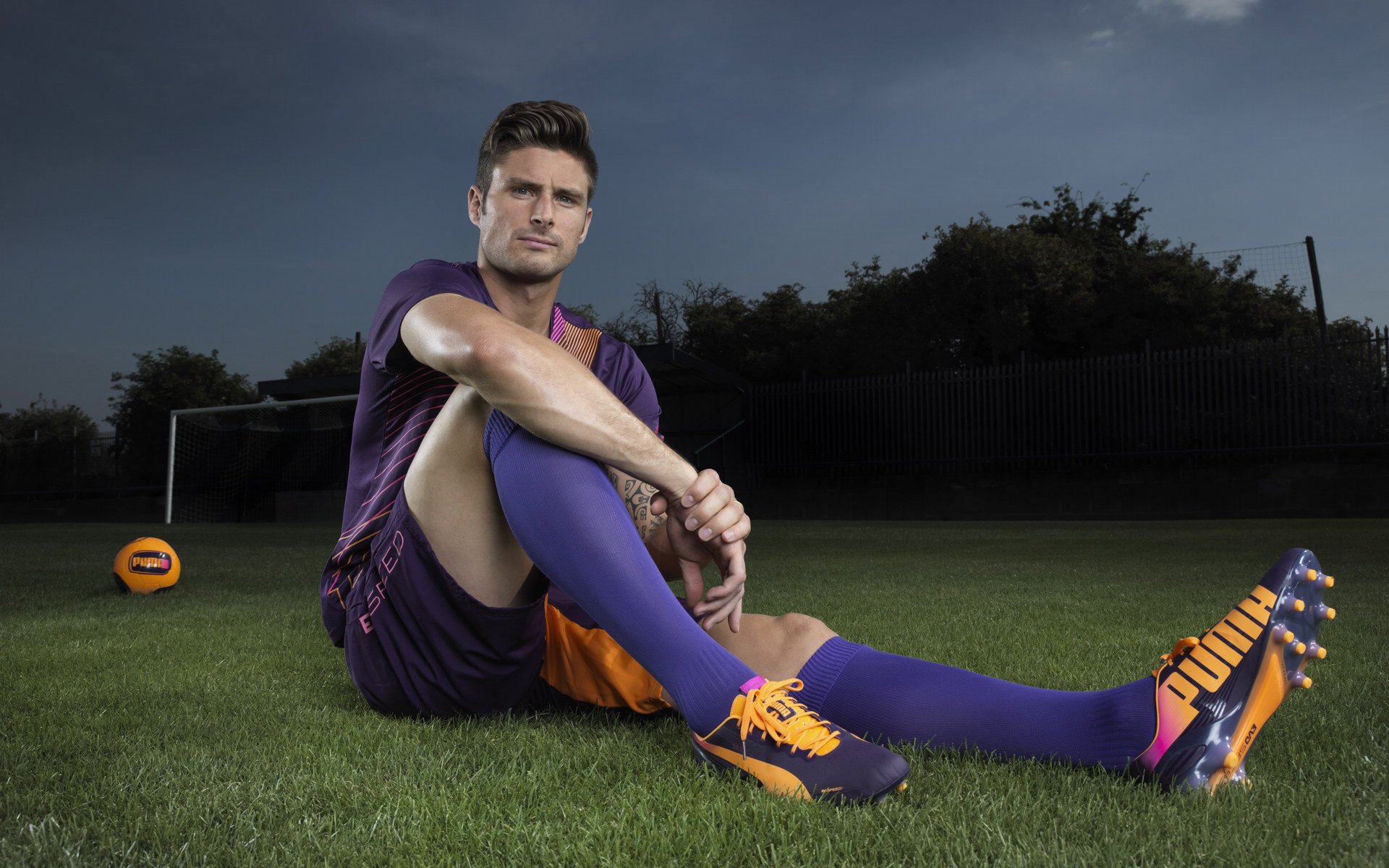 英超青训营引入虚拟现实技术强化战术认知,英超青年联赛